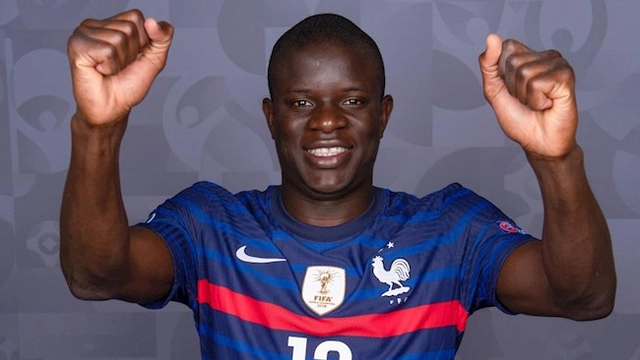 Kante như có tới 6 lá phổi