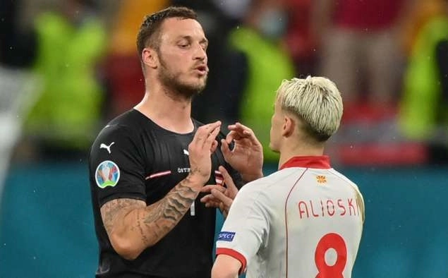 Xúc phạm mẹ đối thủ, Arnautovic chính thức bị UEFA treo giò
