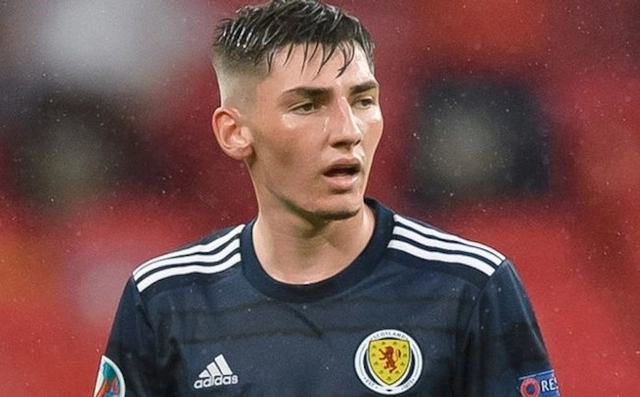 Cầu thủ xuất sắc nhất Scotland chính thức lỡ trận tử chiến với Croatia