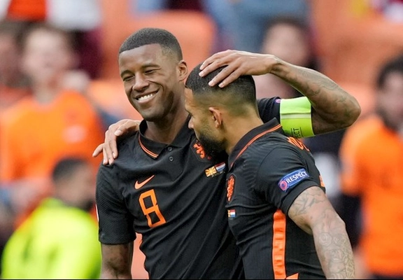VIDEO: Cú đúp của đội trưởng Wijnaldum vào lưới Bắc Macedonia