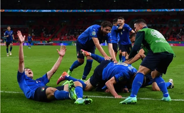 5 điểm nhấn sau trận thắng nhọc nhằn của Italia trước Áo