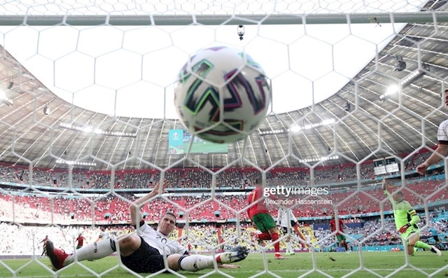 Những hình ảnh đẹp nhất trong kỳ EURO cuối cùng của Cristiano Ronaldo