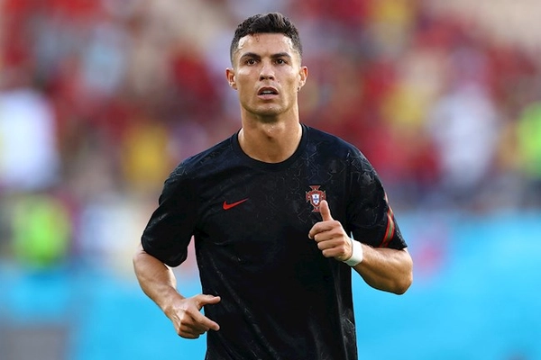 Bài dự thi: Vẫn yêu Ronaldo như ngày đầu tiên!
