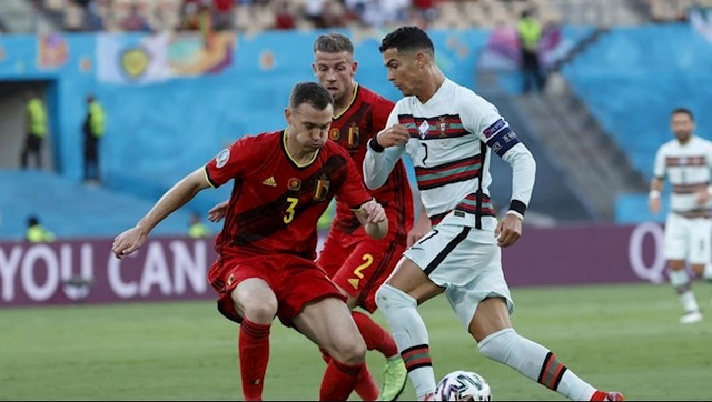 Bắt chết Ronaldo, người cũ Arsenal nói gì?