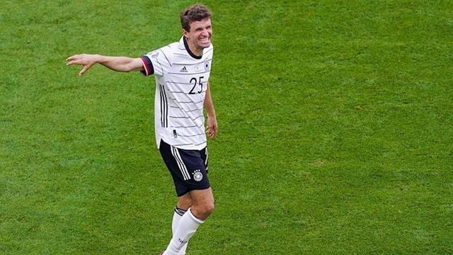 Muller bắt bài ĐT Anh trước thềm đại chiến với Đức