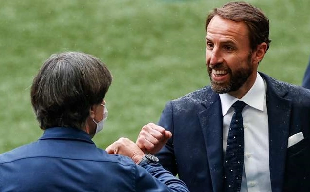 Southgate thừa nhận có thể bị tế sống nếu Anh thua Đức