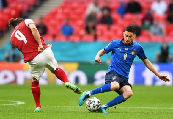 Jorginho đang là cầu thủ xuất sắc nhất Euro 2020