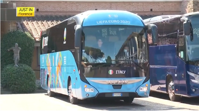 ĐT Italia suýt bỏ quên Gianluca Vialli