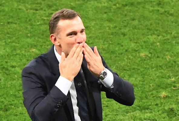 Bài dự thi: Andriy Shevchenko – Hành trình từ chàng hoàng tử hào hoa đến nhà cầm quân tài ba