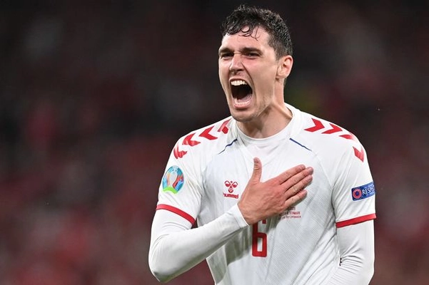 Andreas Christensen tự tin có thể đánh gục Harry Kane
