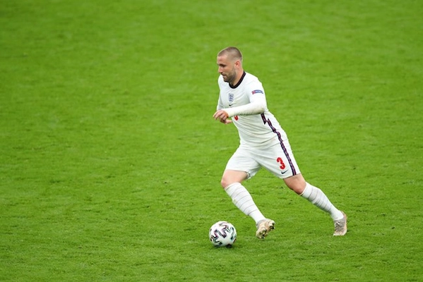 Luke Shaw khiến ĐT Anh nhận bàn thua đầu tiên ở Euro 2020