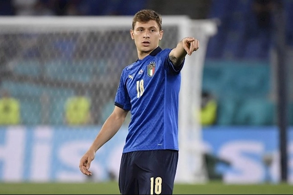 Nicolo Barella có thể ngồi dự bị ở trận chung kết Euro 2020