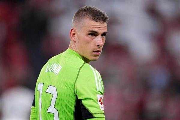 Lunin không cùng Real Madrid tới Anh dự Chung kết Champions League?