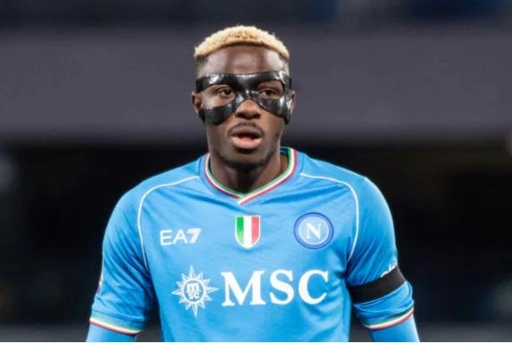 Chelsea từ bỏ thương vụ Victor Osimhen
