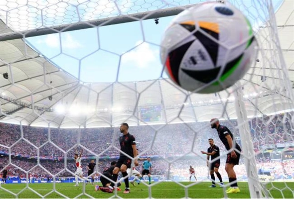 Cầu thủ Albania phản ứng thế nào sau trận hòa Croatia?