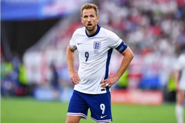 Gareth Southgate giải thích lý do rút Kane và Alexander-Arnold