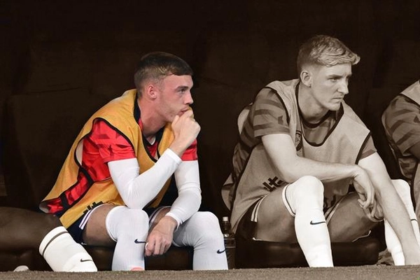 Với Cold Palmer, nơi lạnh nhất là ghế dự bị tuyển Anh