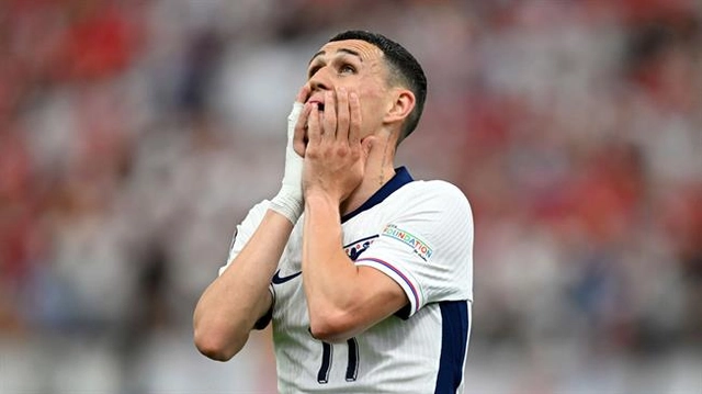 HLV Sam Allardyce chỉ tên cầu thủ thay thế xứng đáng cho Phil Foden