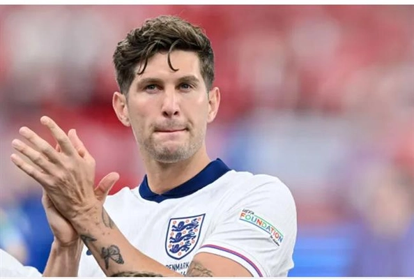 John Stones khen ngợi đối tác ở trung tâm hàng thủ tại ĐT Anh