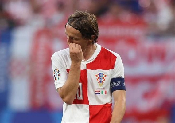 Luka Modric: Bóng đá quá tàn nhẫn với Croatia