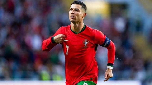 Bồ Đào Nha nên xếp Ronaldo dự bị nếu muốn thắng Pháp