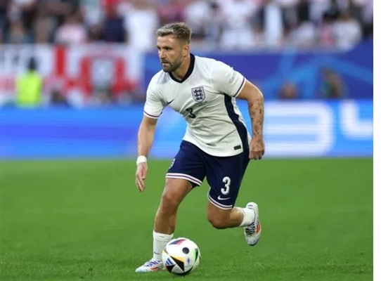 Luke Shaw muốn được đá chính trong trận gặp Hà Lan