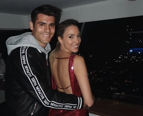 Vợ Morata tuyên chiến với giới truyền thông