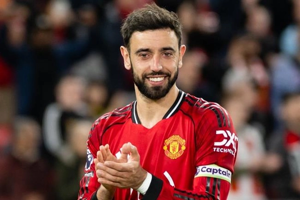 Bruno Fernandes hy vọng đồng đội giành giải cầu thủ hay nhất mùa sau