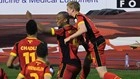 Vincent Kompany: Ai bảo một trung vệ không biết dứt điểm