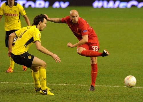 Europa League: Nhà ĐKVĐ Atletico vượt qua vòng bảng, Liverpol vẫn phải chờ