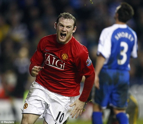 Anderson, Rooney thi nhau lập công