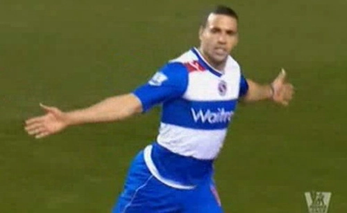 Reading vươn lên dẫn trước