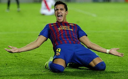 Bàn mở tỷ số của Alexis