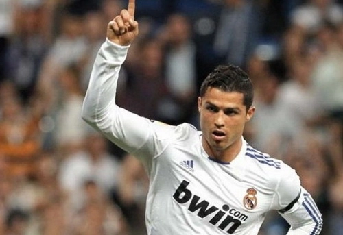 Bàn thứ 2 của Ronaldo