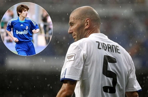 Nhà Zidane xứng danh hổ phụ sinh hổ tử