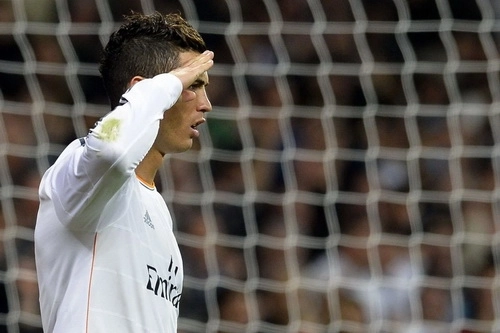 C.Ronaldo chọc giận Sepp Blatter trong pha ăn mừng bàn thắng