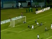 Mất oan bàn thắng vì nhân viên xoa bóp