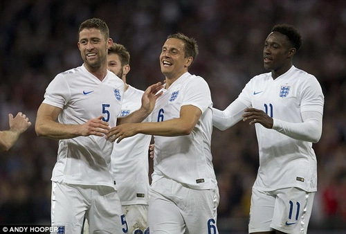 Thắng nhẹ Peru, ĐT Anh tự tin bay đến châu Mỹ