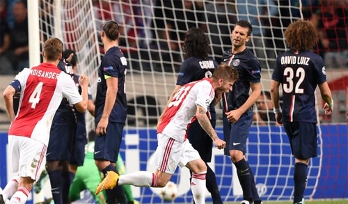 Ajax 1-1 PSG: Gã nhà giàu hoà tiếc nuối