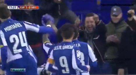 Video bàn thắng: Espanyol 3-1 Sevilla (Tứ kết Cúp nhà Vua 2014-2015)