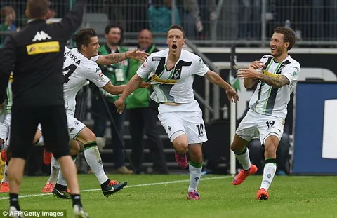 Video clip bàn thắng: Gladbach 2-0 Wolfsburg (Vòng 8 Bundesliga)
