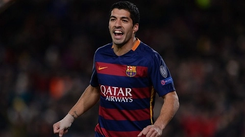 5 siêu phẩm volley thành bàn của tiền đạo Luis Suarez