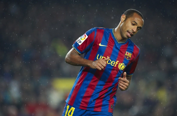 Tổng hợp những bàn thắng từ chấm phạt góc trong lịch sử bóng đá thế giới