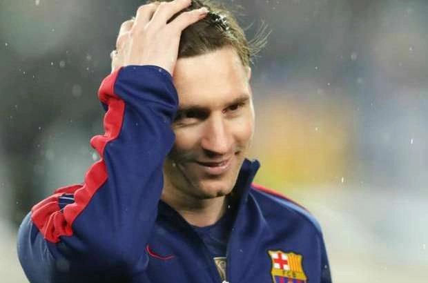 Tổng hợp những bàn thắng hụt nổi tiếng của Messi