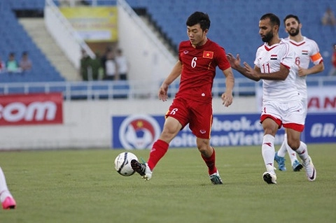 Tiền vệ Xuân Trường đã làm khổ hàng thủ Syria ra sao?