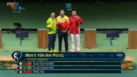 Khoảnh khắc lịch sử và xúc động của nhà vô địch Olympic 2016, Hoàng Xuân Vinh