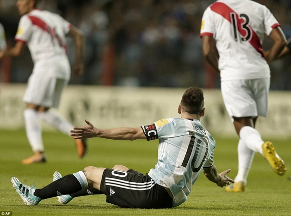 Tổng hợp: Argentina 0-0 Peru (Vòng loại World Cup 2018)