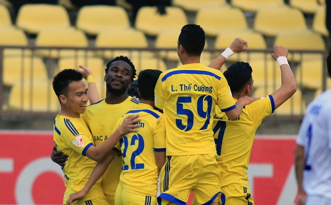 Tổng hợp: SLNA 2-1 SHB Đà Nẵng (Vòng 7 V-League 2017)