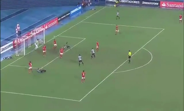 Siêu phẩm ngả bàn đèn nhân đôi có một không hai