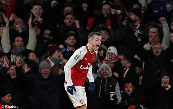 Tổng hợp: Arsenal 2-1 Chelsea (Lượt về bán kết cúp Liên đoàn Anh 2017/18)